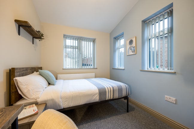 Ensuite Rooms Available 🏡 Norreys Road Main Photo