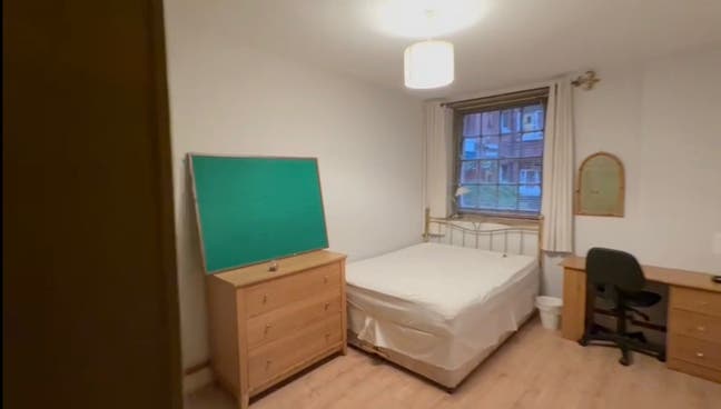 Double Bed Room near King's Cross Main Photo