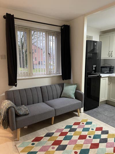 Studio apartment ground floor  Main Photo