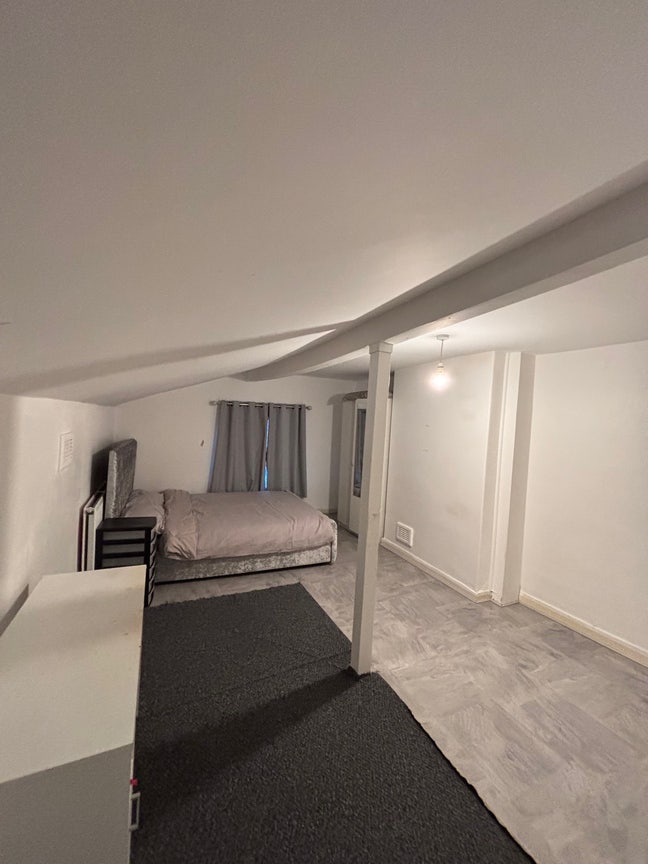 Double Furnished Bedroom Manchester Main Photo