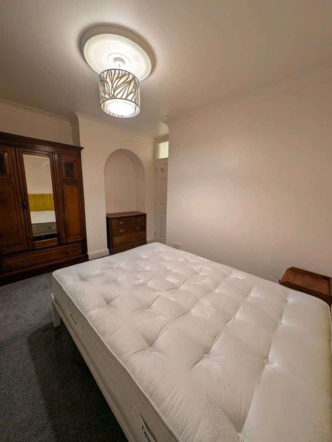 Double room in Balmore Park Main Photo