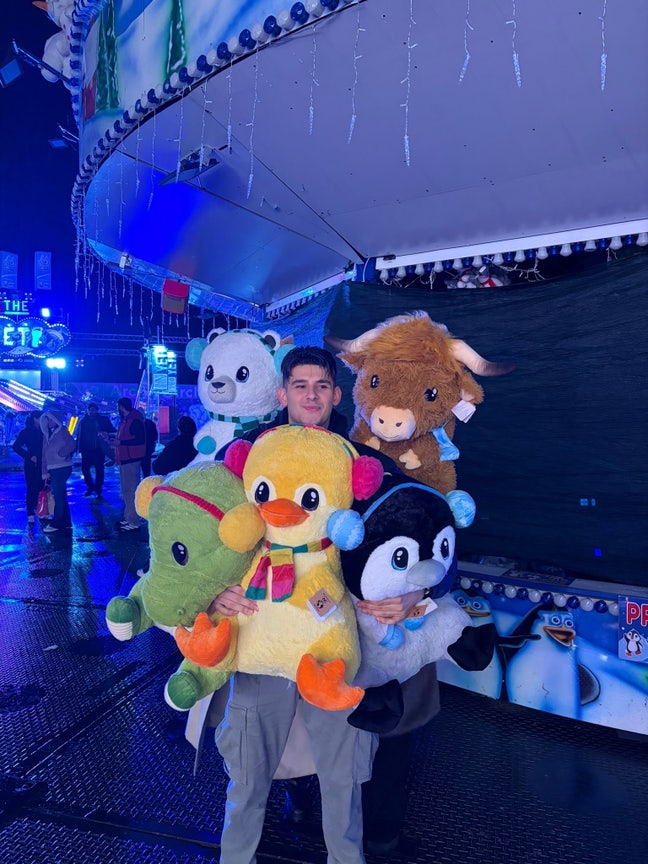 Need a third (&pound;950 Ish) balcony  Blackwell. Main Photo