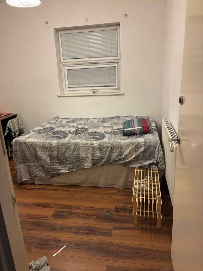 Flat with 3 Bedrooms, and 1 Guest bedroom +1 study Main Photo