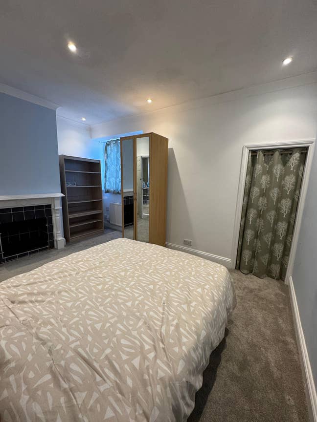 Huge double bedroom in Fratton road, Portsmouth Po Main Photo