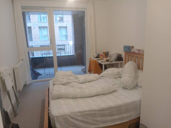Double room in a new flat at Barking Riverside Main Photo