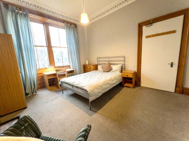 Double Room in Marchmont EH9  Main Photo