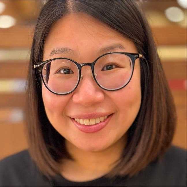 Professional Female seeks a double room Main Photo