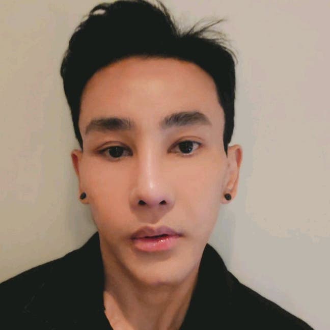 Professional Male seeks a single or double room Main Photo