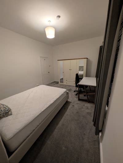 Room to let Main Photo