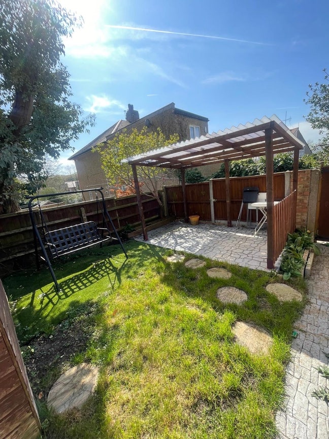 Double room for rent  Main Photo