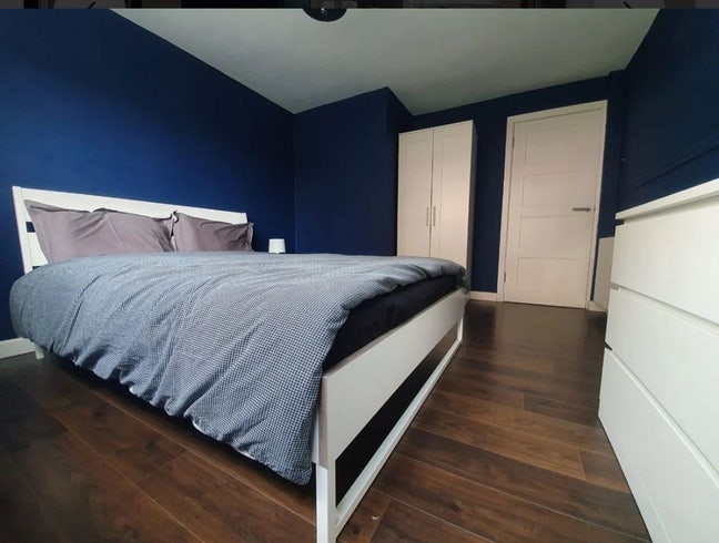 Double room in EH4 Main Photo