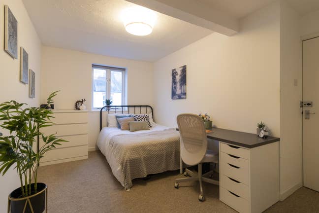 ✨ Stylish Double Room in Central Cambridge Main Photo