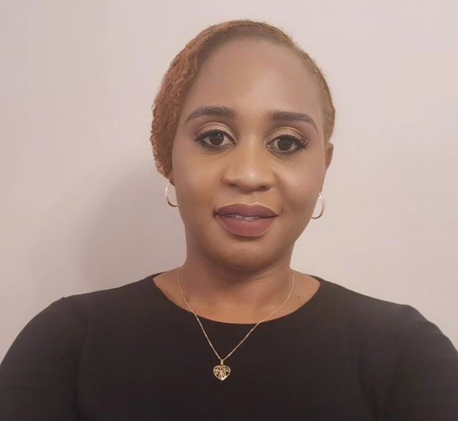 Professional Female seeks a double room Main Photo