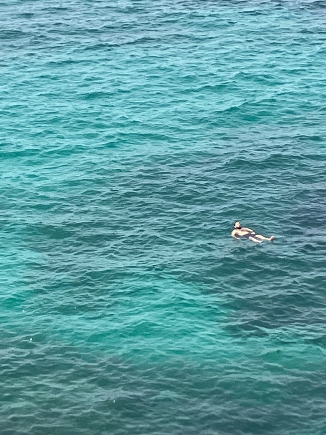 Looking for a double room  Main Photo