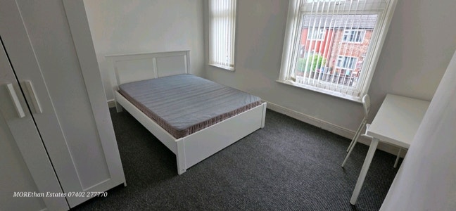 Rooms, Warrington, Bills Included Near Transport E Main Photo