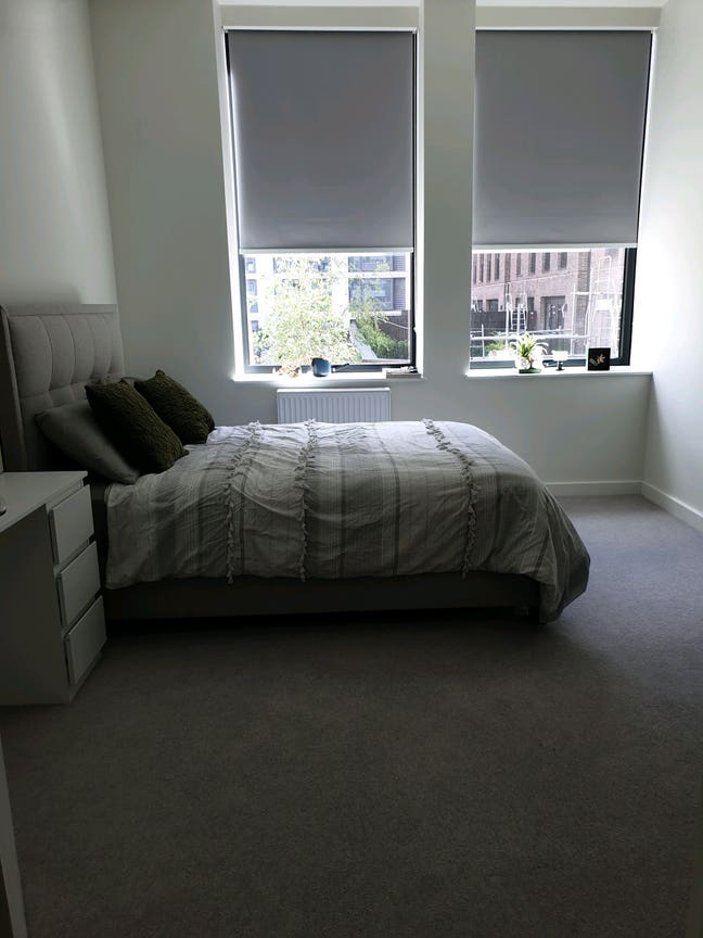 Female Flatmate Wanted (Mon–Fri)
 Main Photo