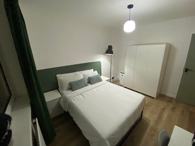 E14 Friendly Gay Flatshare - Dbl Room Main Photo