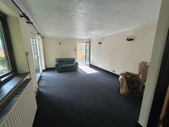 Ground floor annex Maidstone  Main Photo