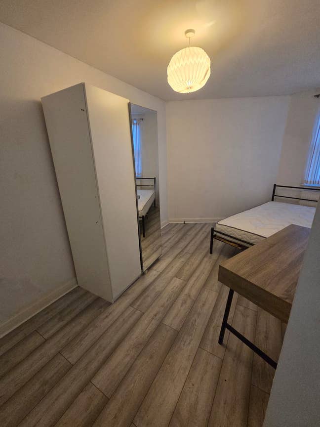  Double room  in Levenshulme  Main Photo