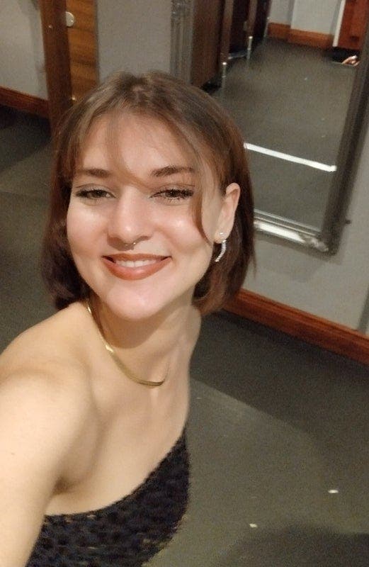 ​Hardworking & Easygoing: 6 Years Exp.Sherd Living Main Photo