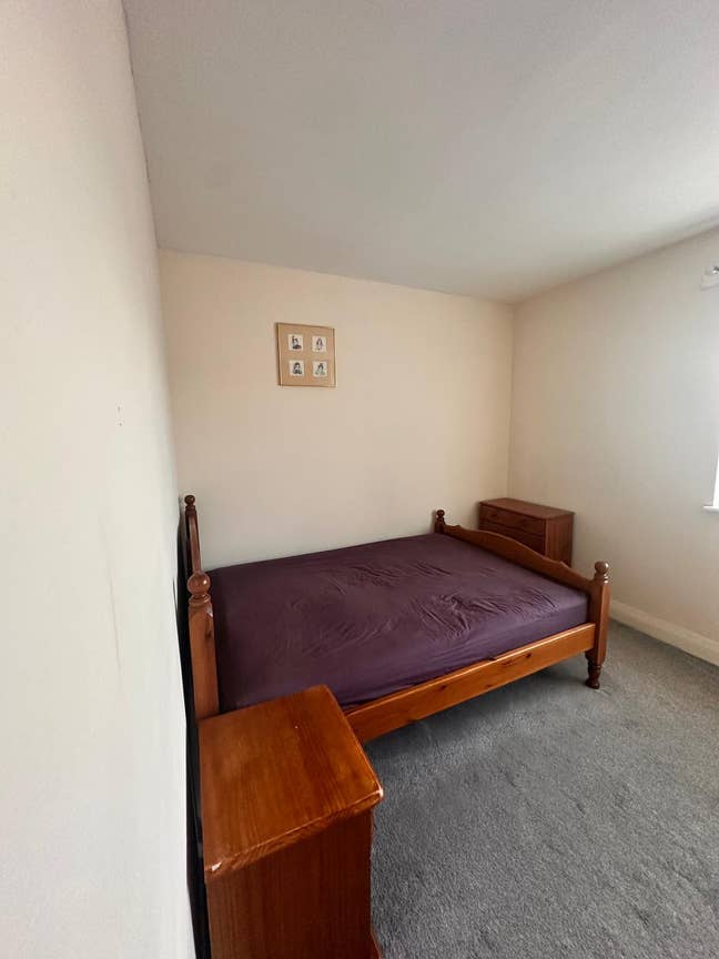 Double room-shared house  Main Photo