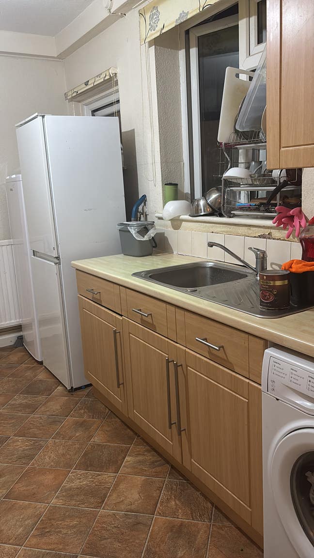 Double room available for couples/singles Main Photo