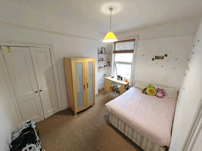Bright & Spacious Room – Mutley, Plymouth Main Photo