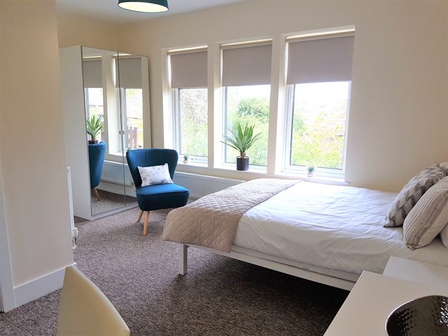 🍂Fantastic House Share Close To Retail Park🍂 Main Photo