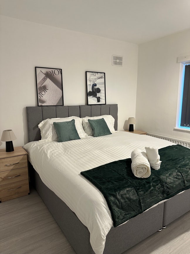 3 Bedroom House Near Bhx, Nec, Jlr Main Photo