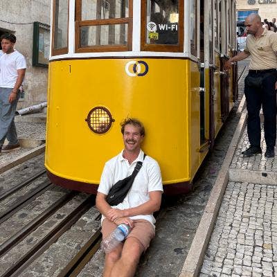 Looking for a flat!!!! Main Photo