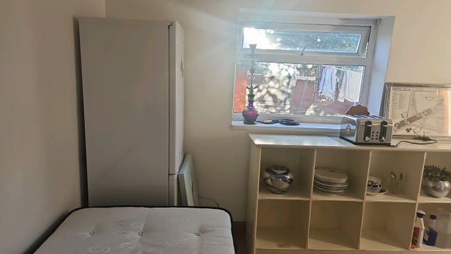 Studio flat  Main Photo