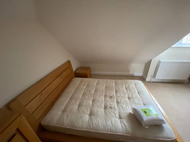 Double room in shared house - Headington Main Photo