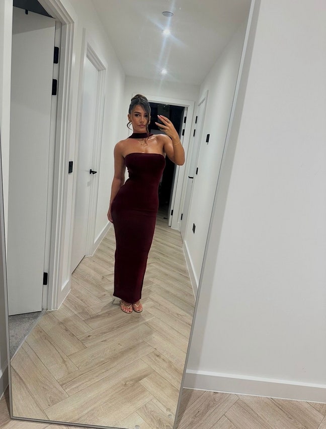 Looking for a flatmate🤍 Main Photo