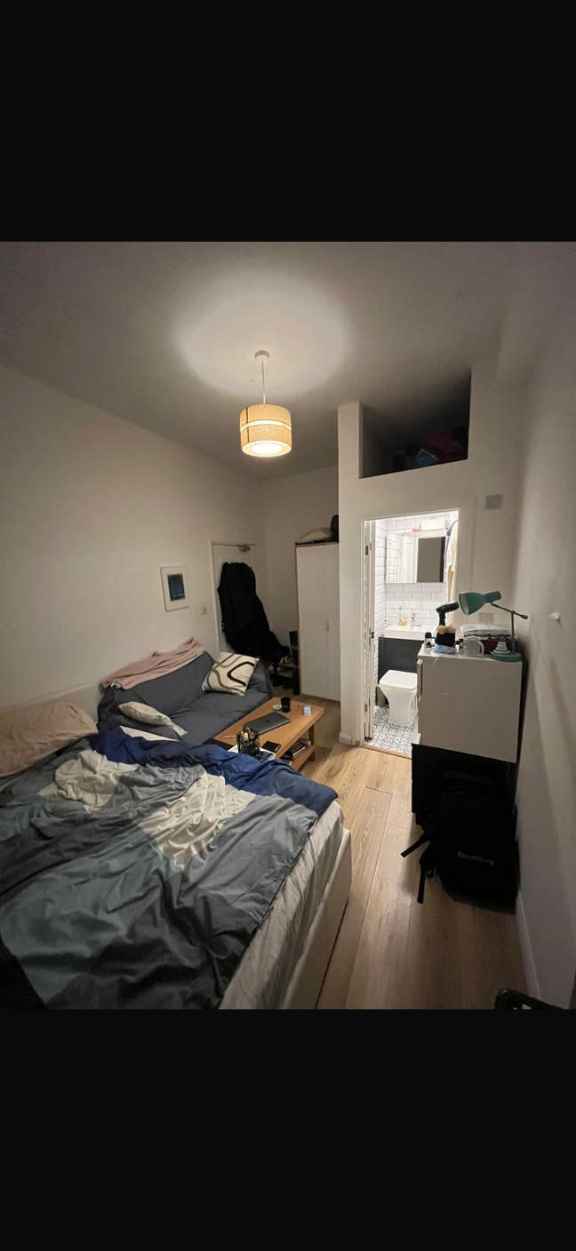 1100 pcm ENSUITE all bills included  Main Photo