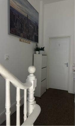 1100 pcm ENSUITE all bills included  Main Photo