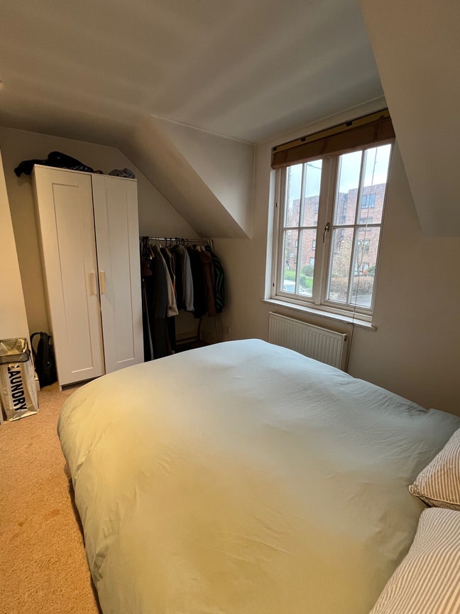 Flatmate wanted for Fun & Social Putney Houseshare Main Photo
