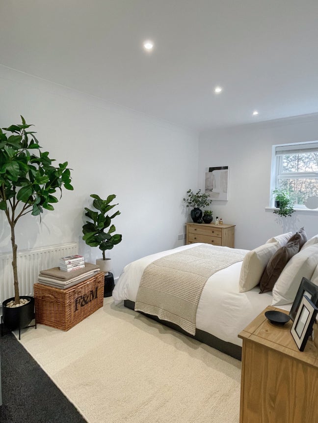 Lovely rooms in professional home share  Main Photo