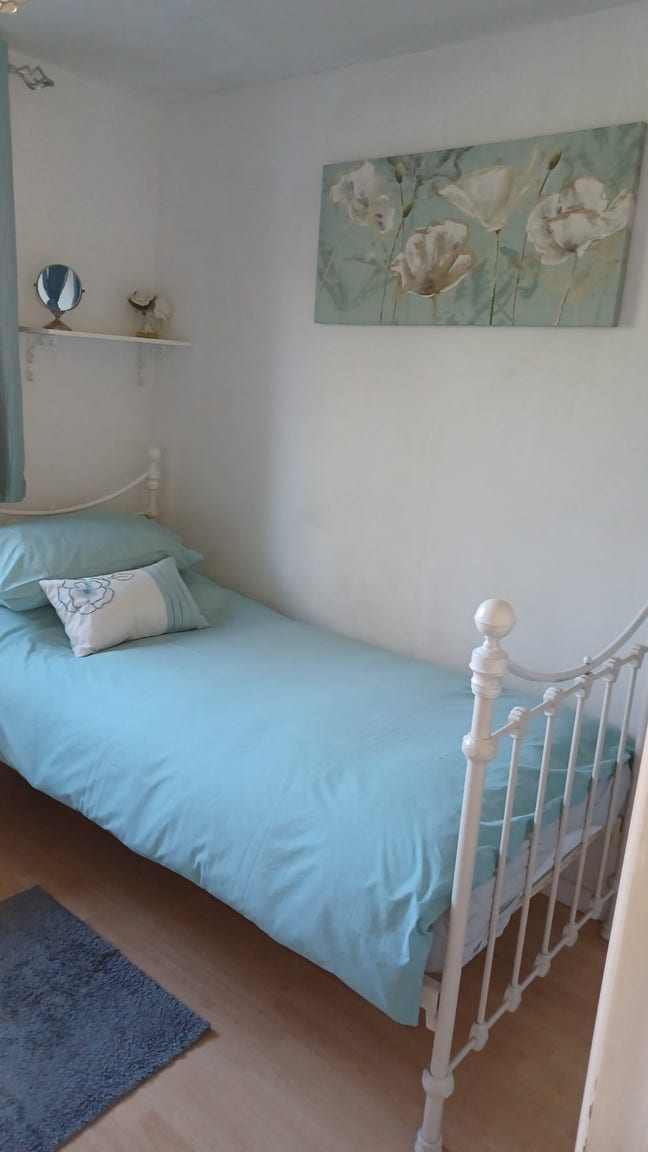 Rent Single bedroom shared house  Main Photo