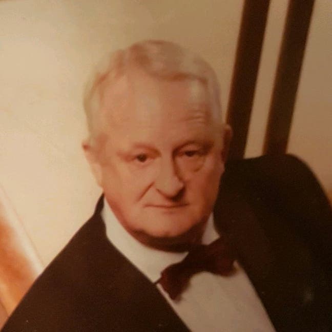 67 year old Male seeks a double room Main Photo