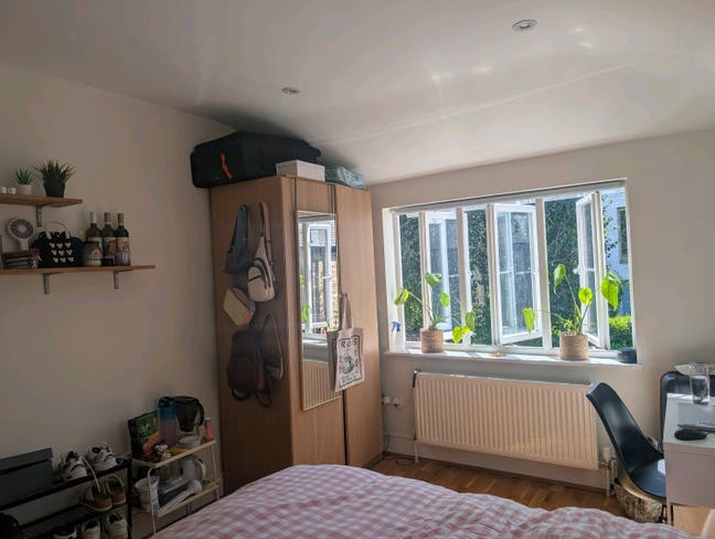 Double en-suite in Hammersmith (Ravenscourt Park) Main Photo