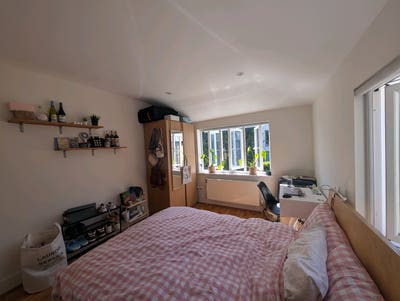 Short sublet of an en-suite room in Hammersmith Main Photo