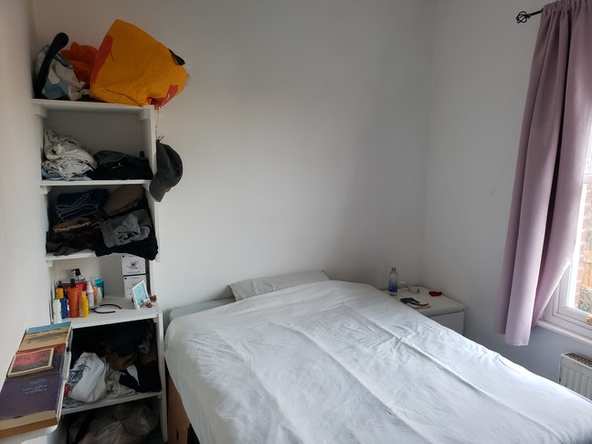 NR2 Four-Bed House Looking for Housemate - Jan Mov Main Photo