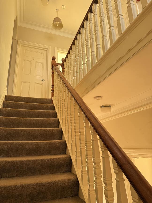 Free accommodation for Student Property guardian Main Photo