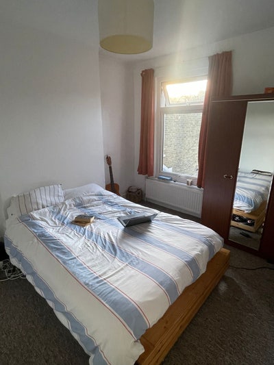 Bright Room in Homerton! Main Photo
