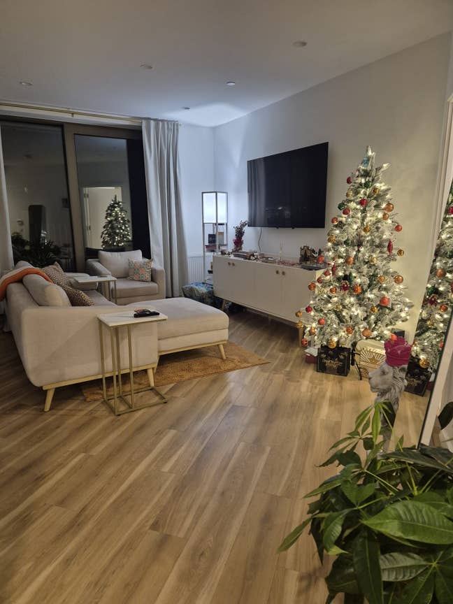 Room Available in a new Flat Main Photo