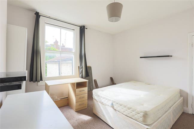 Great Price : Doubleroom in Highgate Main Photo