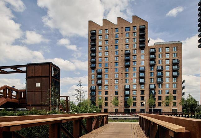 Tottenham Hale 1 Double Bedroom to let  Main Photo