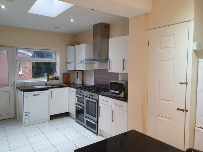 Replacement tenant needed Main Photo