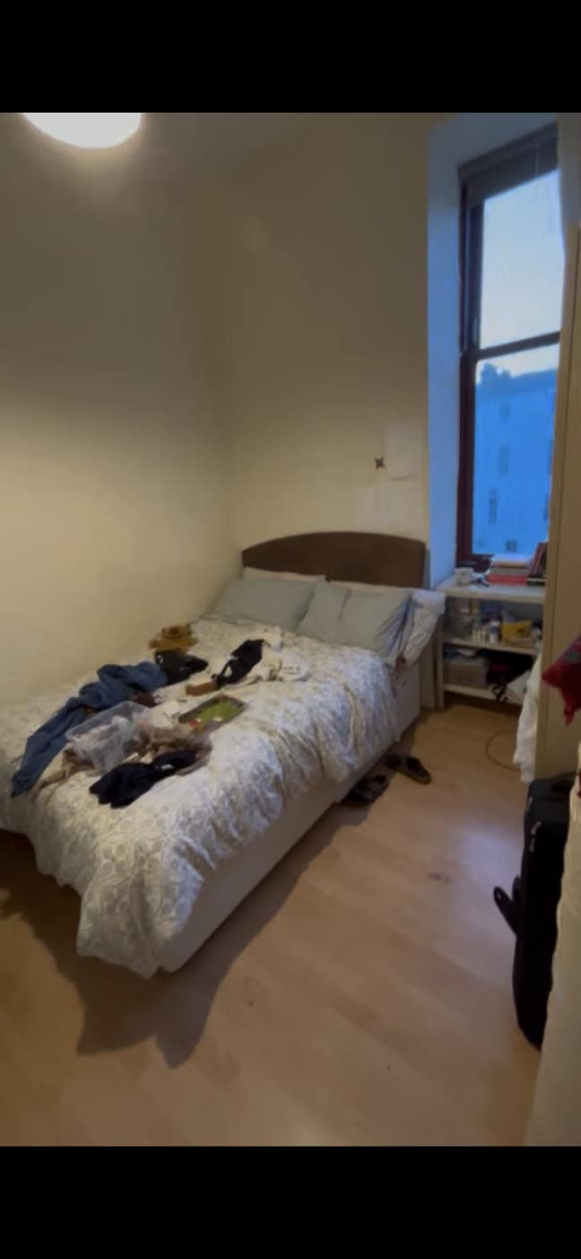 Room in Finnieston Available Main Photo