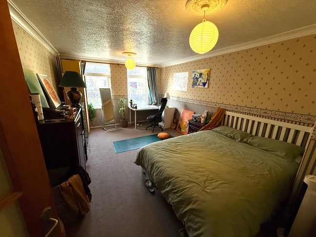 [Sublet] Huge Double Room in Dalston Junction Main Photo